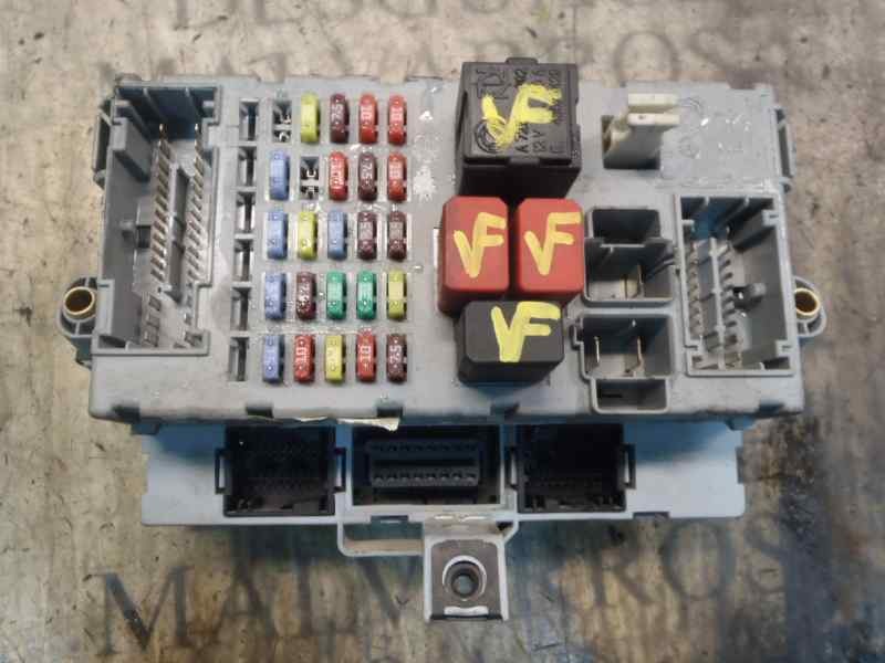 Fuse box FIAT DOBLO Box Body/MPV (223_) 1.9 JTD 3804211 BParts