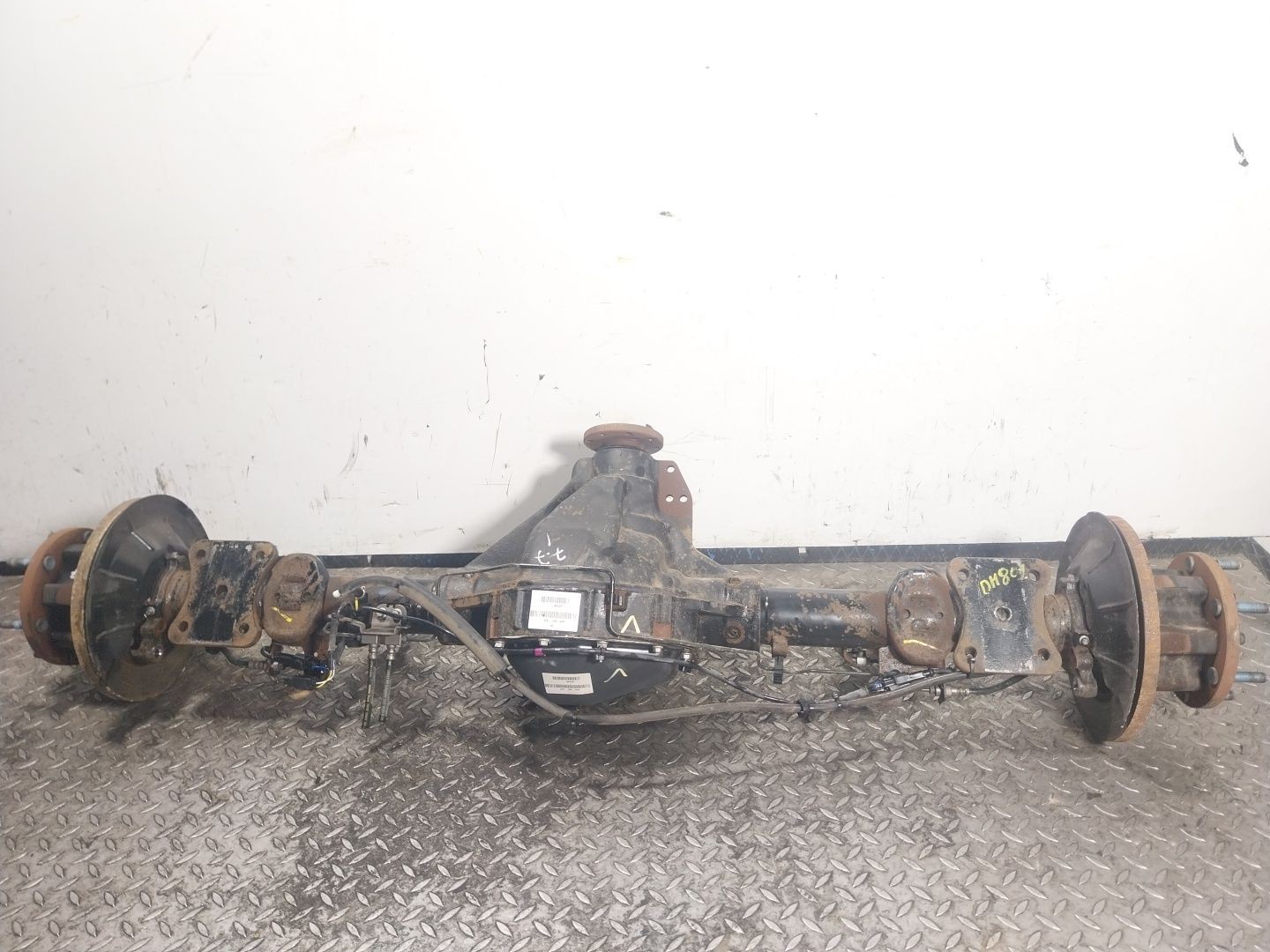 Used Rear axle FORD TRANSIT V363 Bus (FAD, FBD) 18011486 | B-Parts