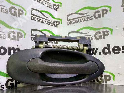 Used Front right exterior door handle Front right exterior door handle SAAB 9-3 (YS3F, E79, D79, D75) 1.9 TiD (150 hp) 7138518 7138518