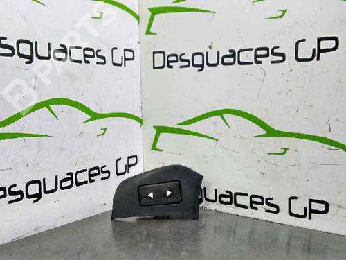 Used Left rear window switch Left rear window switch FIAT STILO (192_) 1.9 JTD (192_XE1A) (115 hp) 7135293 7135293