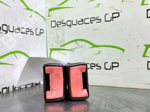 Used Rear middle belt tensioner Rear middle belt tensioner SKODA OCTAVIA I (1U2) 1.9 TDI (110 hp) 8751035 8751035