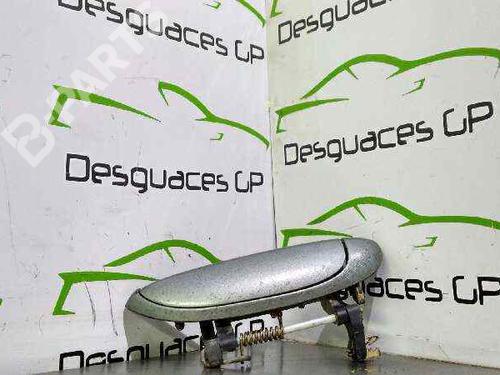 Used Front right exterior door handle Front right exterior door handle RENAULT MEGANE I (BA0/1_) 1.9 D Eco (BA0A, BA0U, BA0R) (64 hp) 7135097 7135097