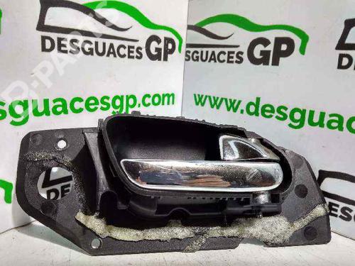 Used Front right interior door handle Front right interior door handle PEUGEOT 607 (9D, 9U) 2.7 HDi 24V (204 hp) 7145041 7145041