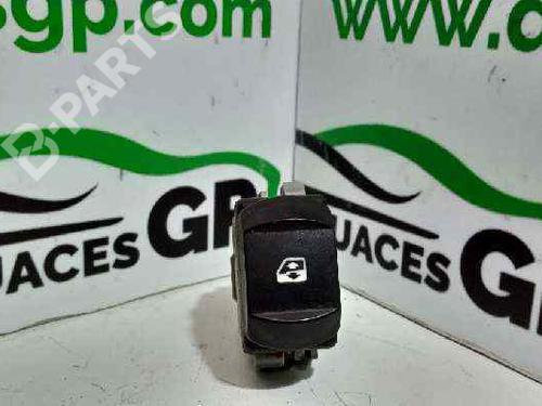 Used Right front window switch Right front window switch RENAULT MEGANE II Saloon (LM0/1_) 1.5 dCi (LM0F, LM0T, LM2B) (82 hp) 7145565 7145565