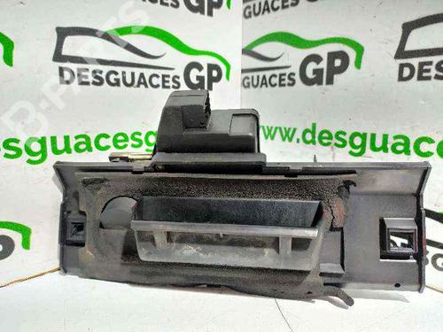 Used Tailgate handle Tailgate handle PEUGEOT 206 Hatchback (2A/C) 2.0 HDI 90 (90 hp) 7126813 7126813