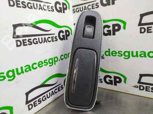 Used Right rear window switch Right rear window switch JAGUAR XJ (X350, X358) D 2.7 (207 hp) 7161213 7161213