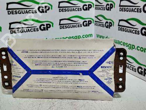 passenger-airbag-renault-megane-ii-saloon-lm01_-19-dci-lm0g-lm1g-lm2c-8200292043b-2003-7145081 main image