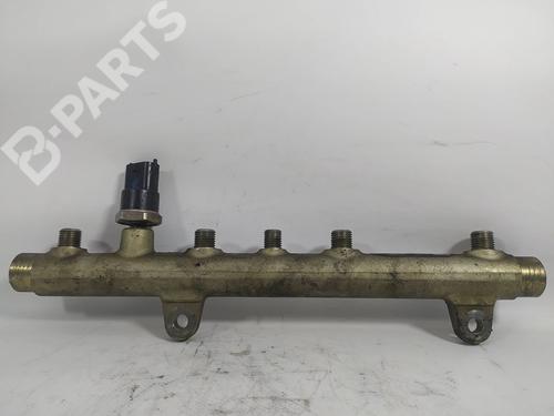 Used Injection rail Injection rail RENAULT LAGUNA II (BG0/1_) 1.9 dCI (BG0E) (105 hp) 8687082 8687082