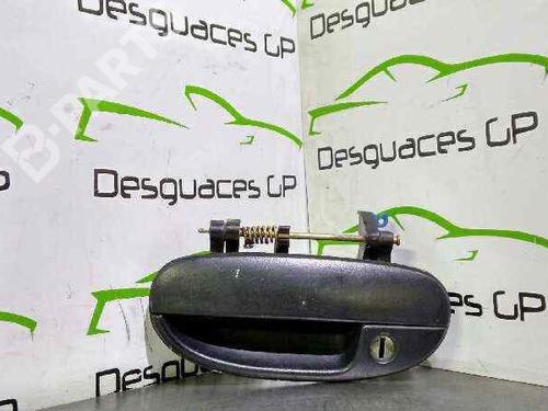 Used Front left interior door handle Front left interior door handle DAEWOO LANOS (KLAT) 1.3 (75 hp) 7134474 7134474