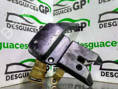 Used Tailgate lock Tailgate lock RENAULT TRAFIC Van (T_, P_, V_) [1989-2002] 7141691 7141691