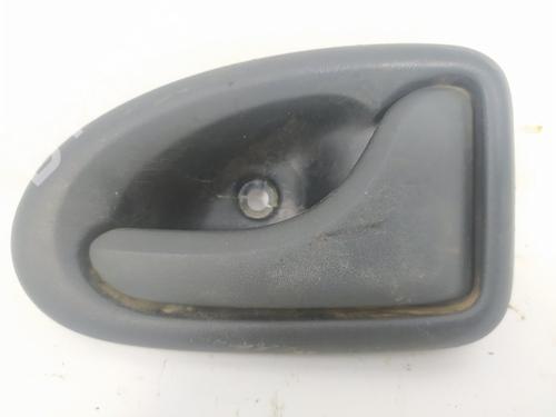 front-right-interior-door-handle-renault-megane-i-classic-la01_-19-dti-la08-la0n-la0k-1996-1997-1998-1999-2000-2001-2002-2003-2004-2005-2006-2007-2008-9279441 main image