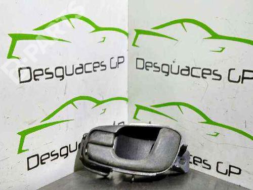 Used Front left interior door handle Front left interior door handle DAEWOO LANOS (KLAT) 1.5 (86 hp) 7136097 7136097