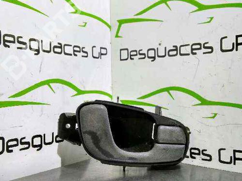 Used Front right interior door handle Front right interior door handle DAEWOO LANOS (KLAT) 1.5 (86 hp) 7136096 7136096