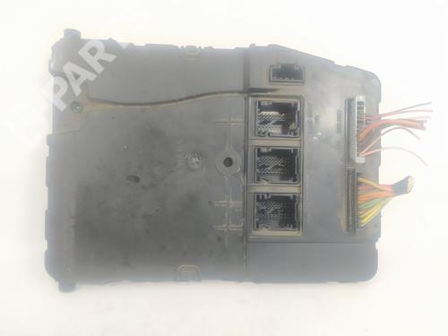 Used Fuse box Fuse box RENAULT MEGANE II Saloon (LM0/1_) 1.9 dCi (LM0G, LM1G, LM2C) (120 hp) 9138384 9138384