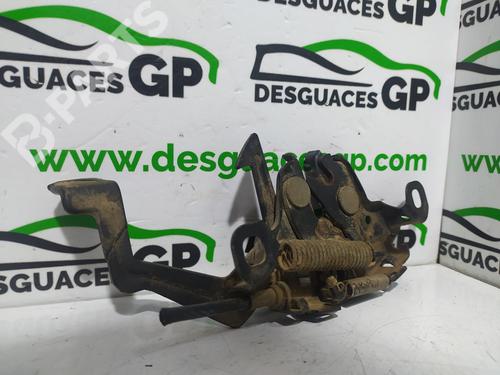Used Hood lock Hood lock NISSAN TERRANO II (R20) 2.7 TDi 4WD (125 hp) 8778935 8778935