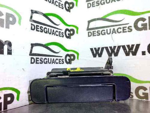 Used Rear left exterior door handle Rear left exterior door handle AUDI A6 C4 (4A2) 2.5 TDI (140 hp) 7137240 7137240