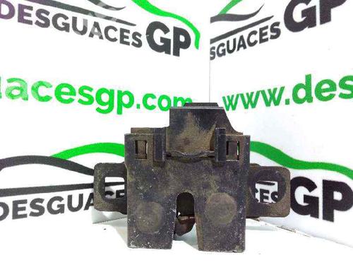 Used Hood lock Hood lock LAND ROVER DISCOVERY III (L319) 2.7 TD 4x4 (190 hp) 8779076 8779076