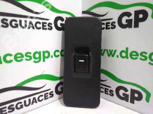Used Right front window switch Right front window switch LAND ROVER DISCOVERY III (L319) 2.7 TD 4x4 (190 hp) 7141570 7141570