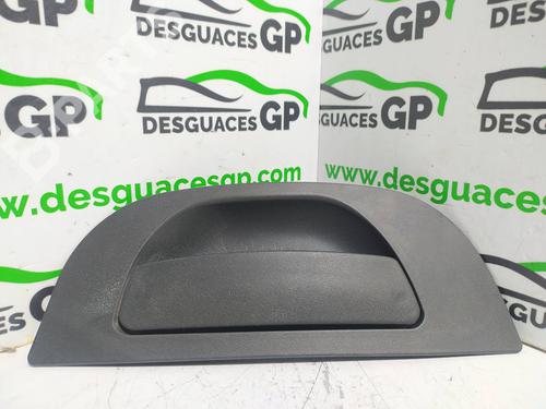 Used Rear right exterior door handle Rear right exterior door handle ALFA ROMEO 147 (937_) 1.6 16V T.SPARK ECO (937.AXA1A, 937.BXA1A) (105 hp) 7128968 7128968