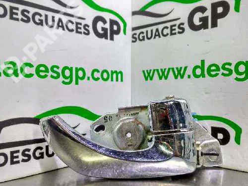 Used Rear right interior door handle Rear right interior door handle KIA SORENTO I (JC) 2.5 CRDi (170 hp) 7141811 7141811