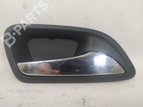 Used Rear right interior door handle Rear right interior door handle CHEVROLET CRUZE (J300) 2.0 CDI (125 hp) 8196494 8196494