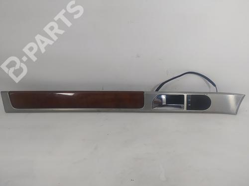 Used Front left interior door handle Front left interior door handle VW TOUAREG (7LA, 7L6, 7L7) 3.0 V6 TDI (225 hp) 8070692 8070692