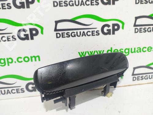front-right-exterior-door-handle-audi-a4-b7-8ec-20-tdi-4b0839885-2004-2005-2006-2007-2008-2009-7129200 main image