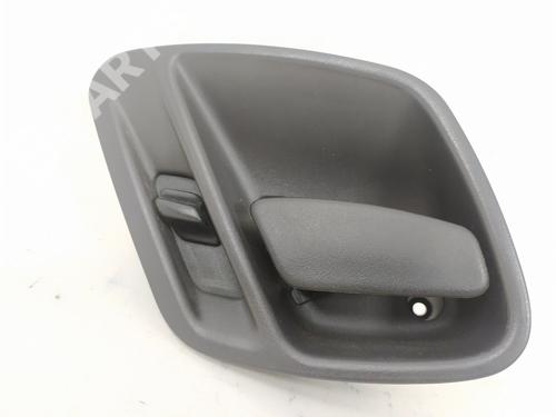 Used Front left interior door handle Front left interior door handle JEEP GRAND CHEROKEE II (WJ, WG) 3.1 TD 4x4 (140 hp) 8270034 8270034
