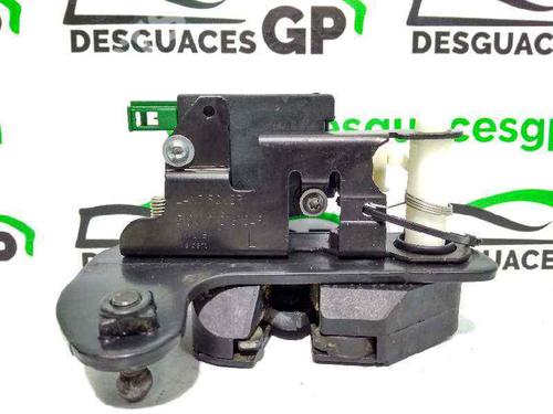 tailgate-lock-land-rover-discovery-iii-l319-27-td-4x4-51247016049-2004-2005-2006-2007-2008-2009-7141576 main image