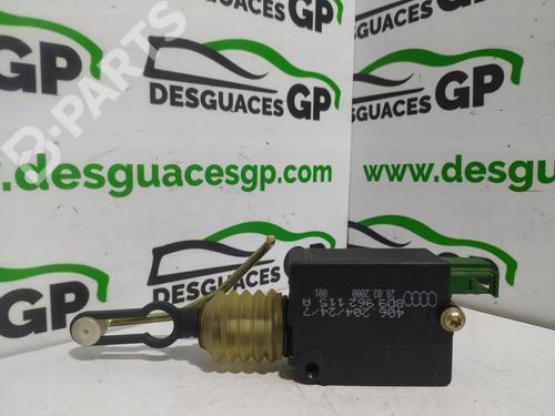 Used Central lock pump Central lock pump AUDI A4 B5 Avant (8D5) 1.9 TDI (115 hp) 10266467 10266467