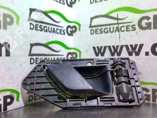 Used Front right interior door handle Front right interior door handle CITROËN BERLINGO / BERLINGO FIRST MPV (MF_, GJK_, GFK_) 1.9 D (MFDJY) (68 hp) 7138939 7138939