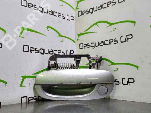 Used Front left exterior door handle Front left exterior door handle PEUGEOT 607 (9D, 9U) 2.2 HDi (133 hp) 7134788 7134788