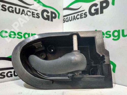 Used Front right interior door handle Front right interior door handle FORD MONDEO II (BAP) 1.8 i (115 hp) 7143378 7143378