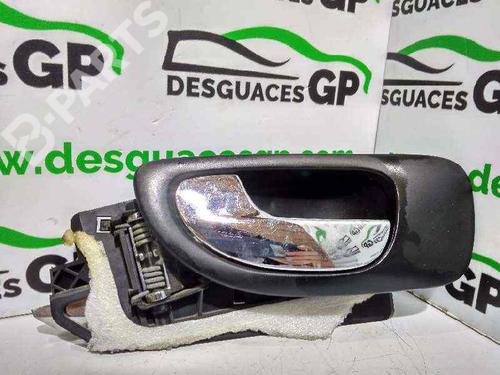 Used Rear left interior door handle Rear left interior door handle PEUGEOT 307 Break (3E) 2.0 HDI 90 (90 hp) 7143486 7143486