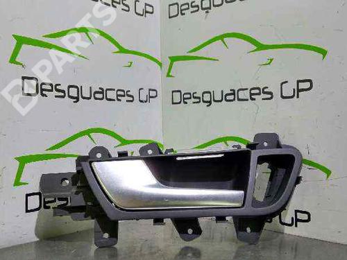 Used Front left interior door handle Front left interior door handle AUDI A4 B8 (8K2) 2.0 TDI (143 hp) 7137077 7137077