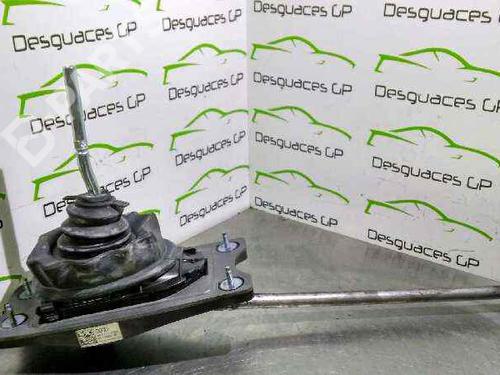Used Manual gearbox selector Manual gearbox selector AUDI A4 B8 (8K2) 2.0 TDI (143 hp) 7427290 7427290