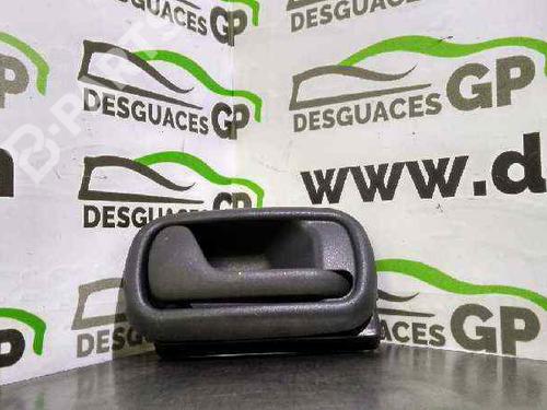 Used Front right interior door handle Front right interior door handle FIAT PUNTO (176_) 1.7 TD (69 hp) 7137477 7137477