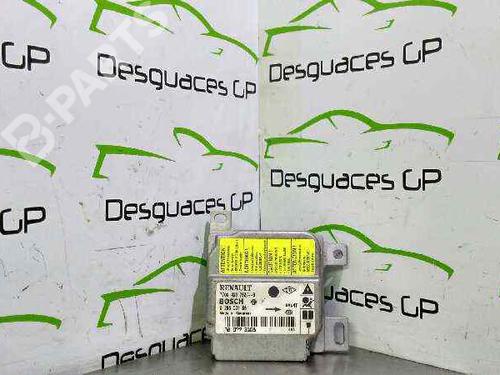 Used ECU airbags ECU airbags RENAULT CLIO II (BB_, CB_) 1.2 LPG (58 hp) 7135480 7135480
