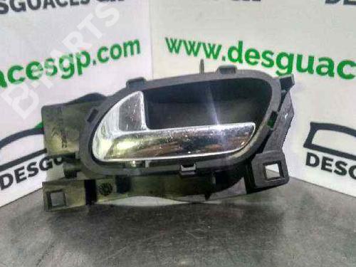 Used Front left interior door handle Front left interior door handle PEUGEOT 407 (6D_) 1.6 HDi 110 (6D9HZC, 6D9HYC) (109 hp) 7140371 7140371