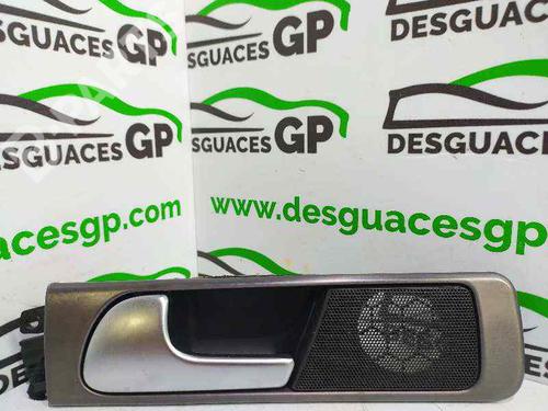 Used Rear left interior door handle Rear left interior door handle AUDI A6 C5 (4B2) 2.5 TDI (155 hp) 7151439 7151439