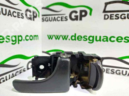 Used Front right interior door handle Front right interior door handle NISSAN TERRANO II (R20) 2.7 TDi 4WD (125 hp) 7125582 7125582
