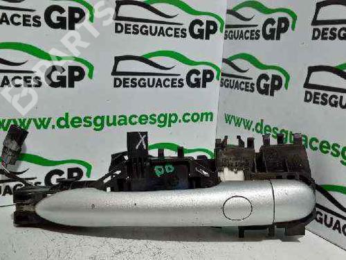 Used Front right exterior door handle Front right exterior door handle RENAULT MEGANE II Saloon (LM0/1_) 1.9 dCi (LM0G, LM1G, LM2C) (120 hp) 7145093 7145093