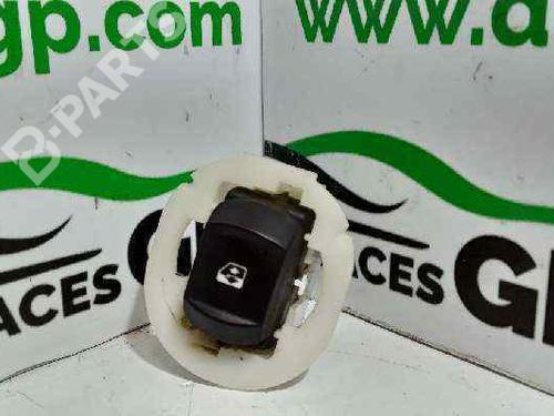 right-front-window-switch-renault-megane-ii-saloon-lm01_-19-dci-lm0g-lm1g-lm2c-8200315013-2003-7145099 main image