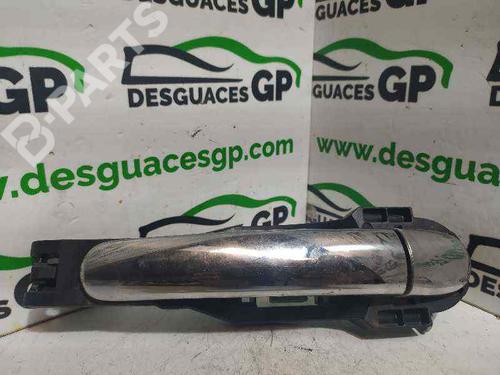 Used Rear left exterior door handle Rear left exterior door handle SEAT ALTEA (5P1) 1.9 TDI (105 hp) 7126613 7126613