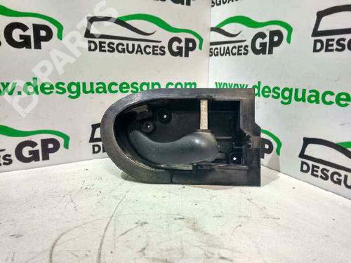 front-right-interior-door-handle-ford-mondeo-ii-bap-1996-1997-1998-1999-2000-7143684 main image
