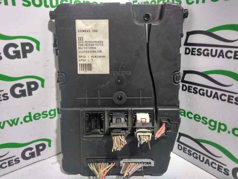 Fuse box RENAULT MEGANE II (BM0/1_, CM0/1_) 1.5 dCi (BM02, BM13, BM2A