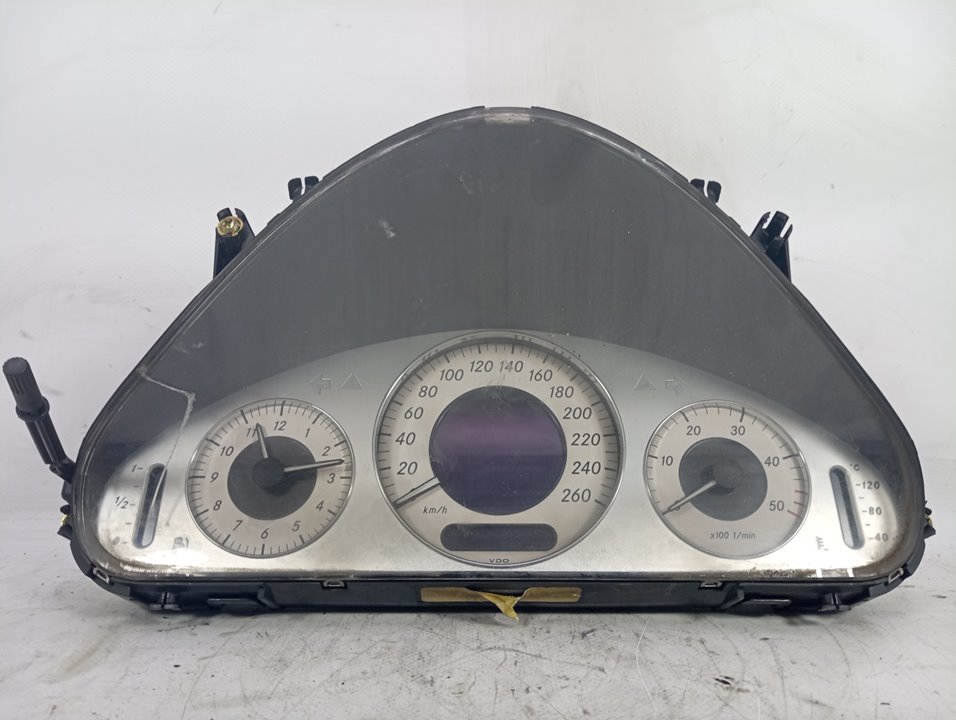 Instrument cluster MERCEDESBENZ ECLASS (W211) E 270 CDI (211.016