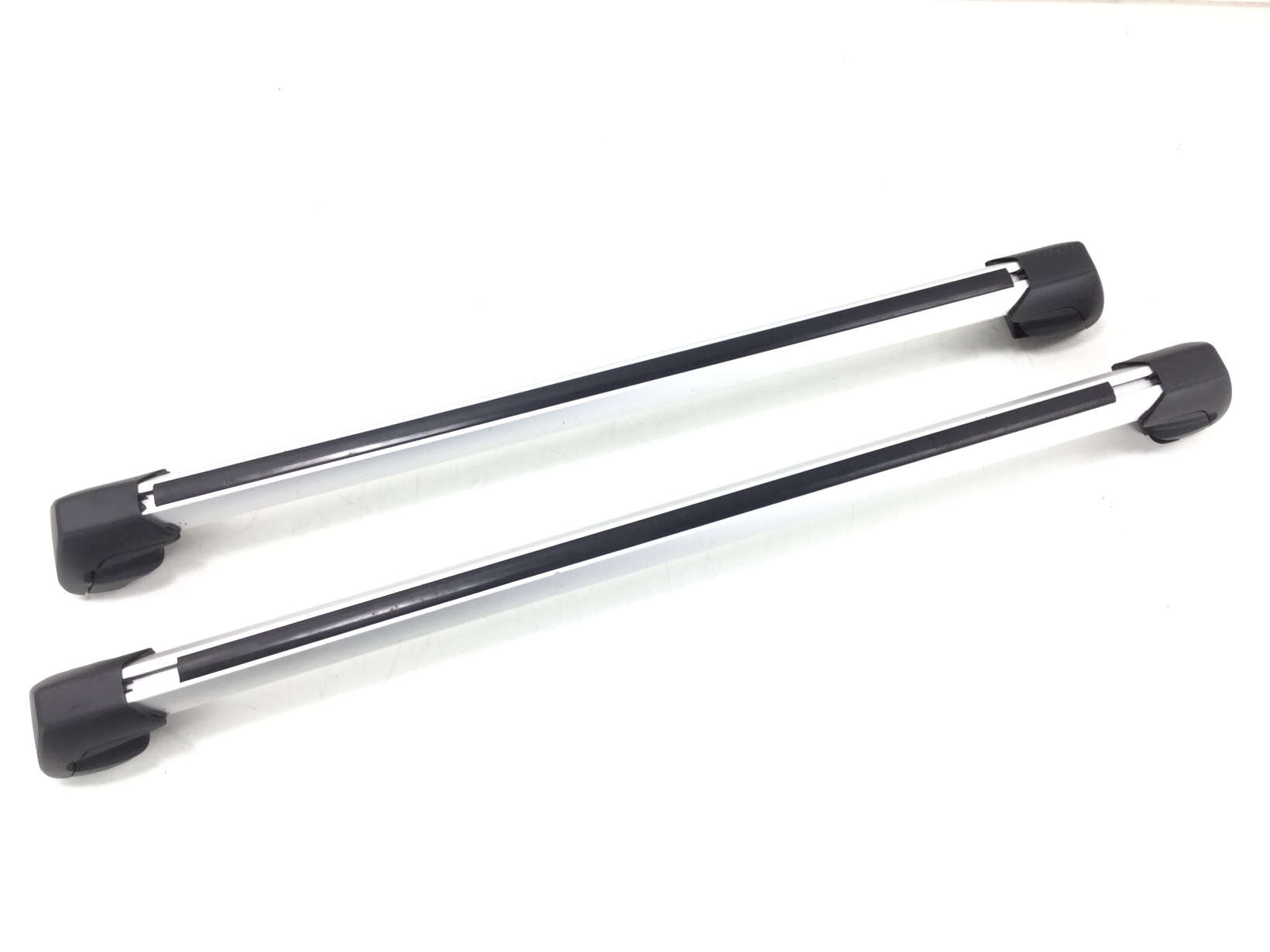 Roof Bars Vw Passat Variant 3c5 1 6 Tdi Vw 3c9860028 3c9860028 B Parts