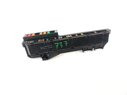 Used Fuse box BMW 5 (E60) 530 d (231 hp) 19695204