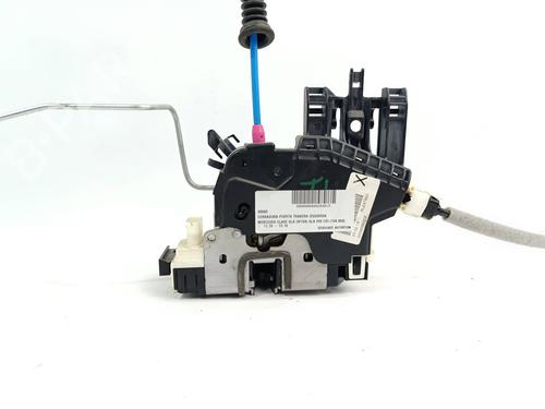 Rear left lock MERCEDES-BENZ GLA-CLASS (X156) GLA 200 CDI / d (156.908) | BP15957282C100 